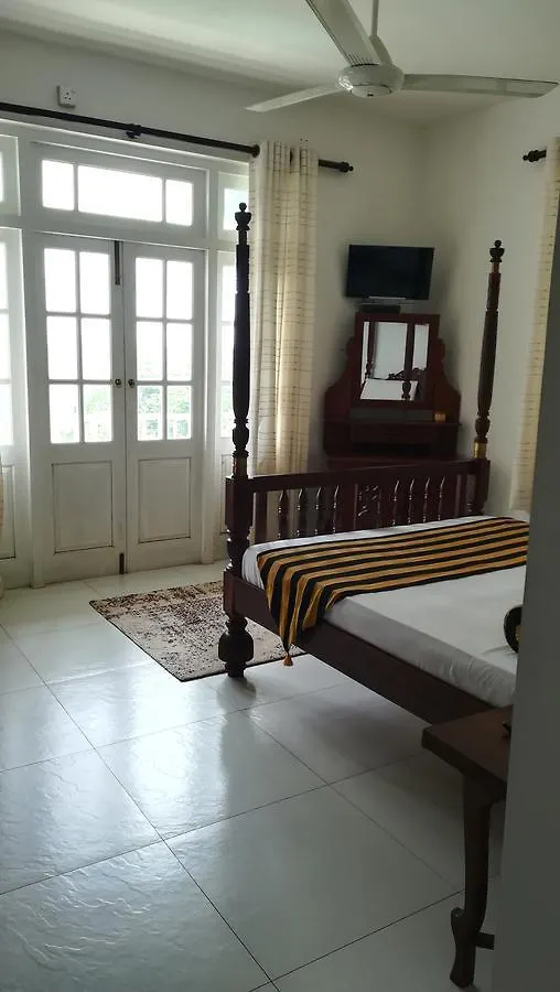 Sky Lodge Kandy